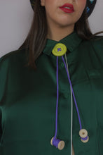 Load image into Gallery viewer, Button Bolo Tie