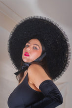 Load image into Gallery viewer, Rococo Ruffle Straw Hat in Black (Large)