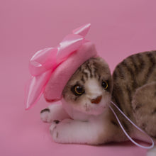 Load image into Gallery viewer, Star Bow Pet Beret in Pink