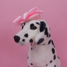 Load image into Gallery viewer, Star Bow Pet Beret in Pink