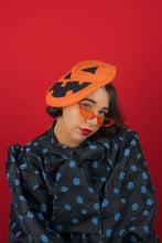 Load image into Gallery viewer, Jack-O'-Lantern Beret