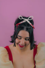 Load image into Gallery viewer, Just a Trim Clip