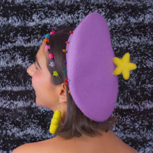 Load image into Gallery viewer, Avant-garde Christmas Tree Beret