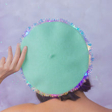 Load image into Gallery viewer, Twinkle Tinsel Beret
